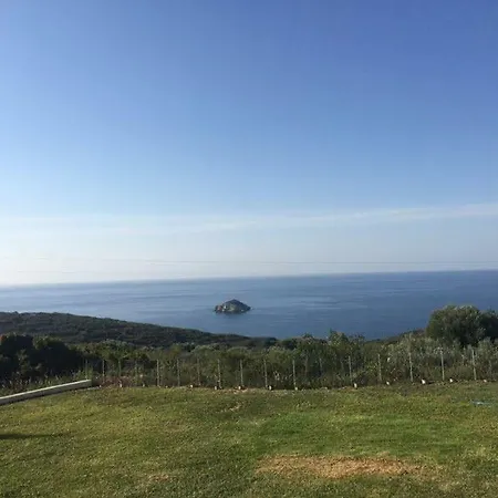 Villa Yiannis *