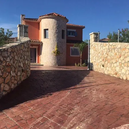 Villa Yiannis *